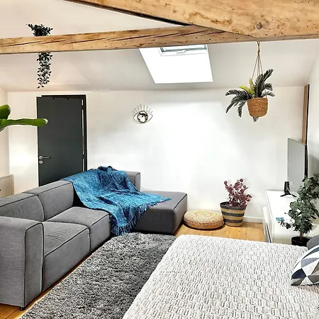 Skyline-vitton Loft72
